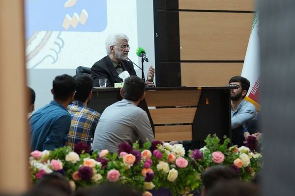 مراسم بزرگداشت روز معلم در دانشگاه فرهنگیان تهران