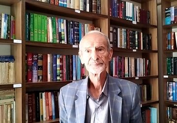گپ و گفتی با مسئول انجمن‌های ادبی حافظ و خانه ادبیات اصفهان