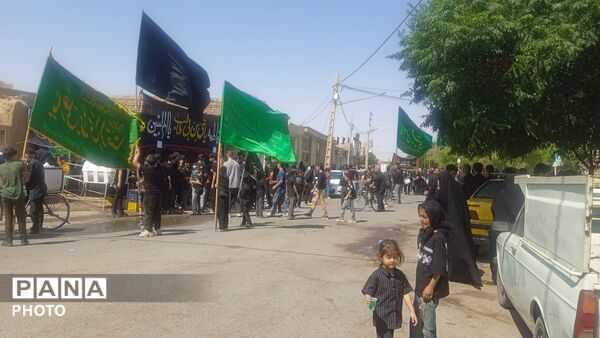 شکوه هیئت های عزاداری فدافن و مردم در روز عاشورا 