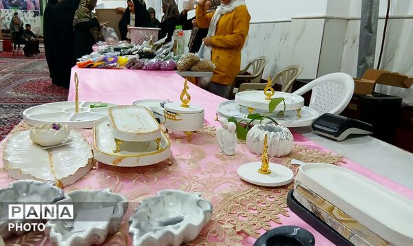 برپایی نمایشگاه مشاغل خانگی در شهر جعفریه