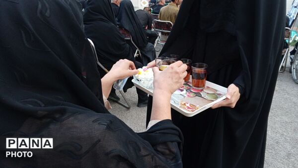 عزاداری عاشقان اهل‌بیت (ع) در کوچه پنج‌تن نیشابور 