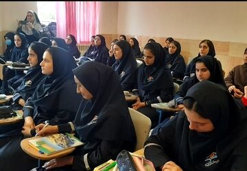 انتخابات همیار مشاور در دبیرستان هیئت‌امنایی آزادی تالش