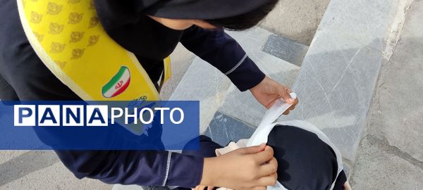 مانور زلزله در دبیرستان هاشمی نژاد