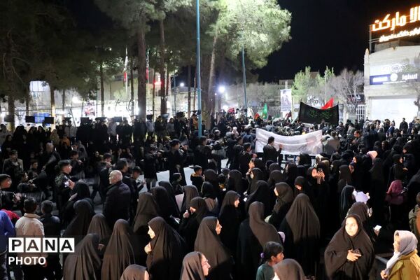 سوگواره دانش‌آموزی شهادت رهبر معظم انقلاب و شهدای میناب در ابرکوه