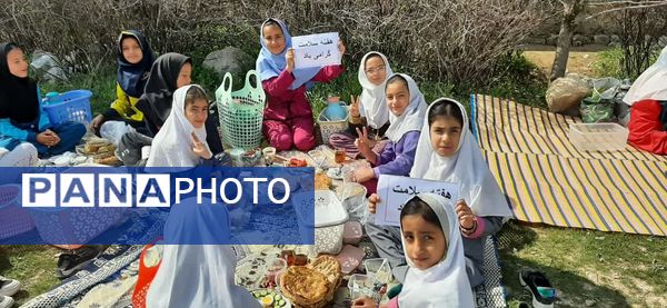 برنامه صبحانه سلام در مدرسه شهید معتمدی گز کوه