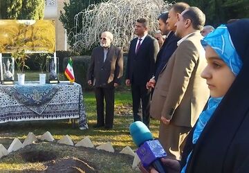 باغچه گل جهانی «صلح» با حضور استاندار اصفهان

