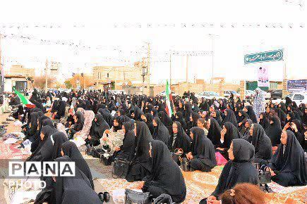 جلوه‌هایی از برگزاری نماز عید سعید فطر در شهر جعفریه قم