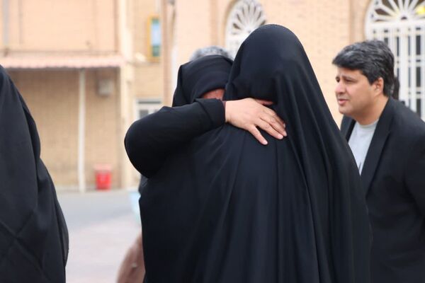 اعزام دانش‌آموزان دختر یزدی به سفر معنوی حج عمره