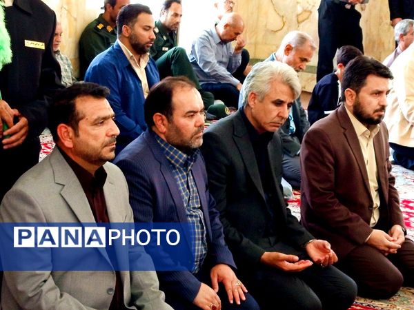 یک سال از نبود شهید جمهور میگذرد