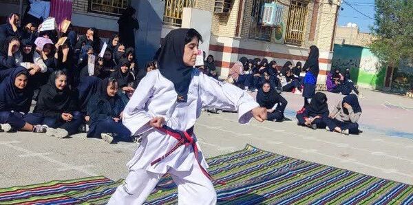 مسابقات ورزشی دانش‌آموزی در شهرستان مرودشت