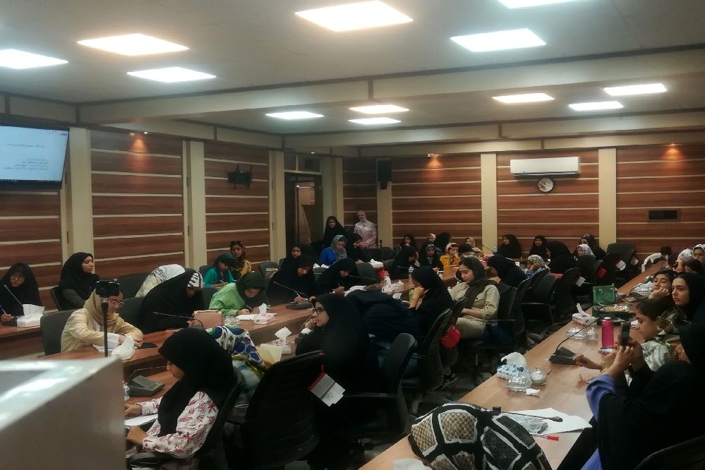 آخرین جلسه دوره آموزشی مجری شو