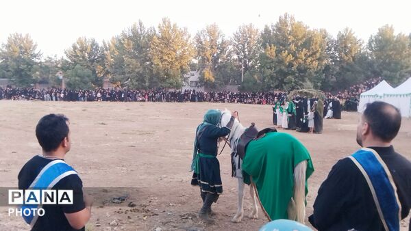  تعزیه ‌های پرشور ظهر عاشورا در الشتر