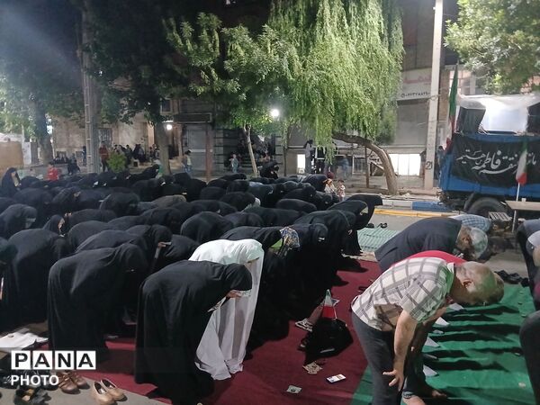 نماز استغاثه در خروش حماسی هفتاد و پنجم