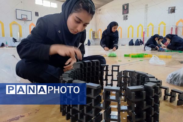 مسابقه دومینو دانش‌آموزان دختر مقاطع ابتدایی و متوسطه ناحیه سه شیراز 