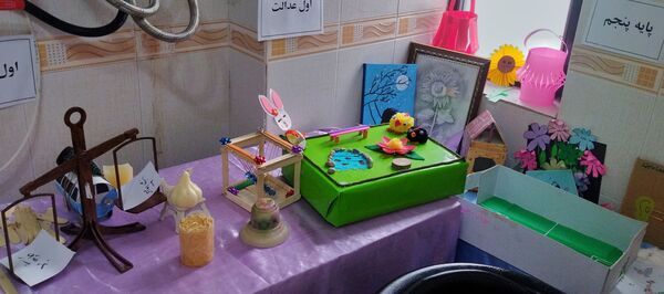 حضور فعال دانش‌آموزان مدارس منطقه پردیس در نمایشگاه «ماها» 