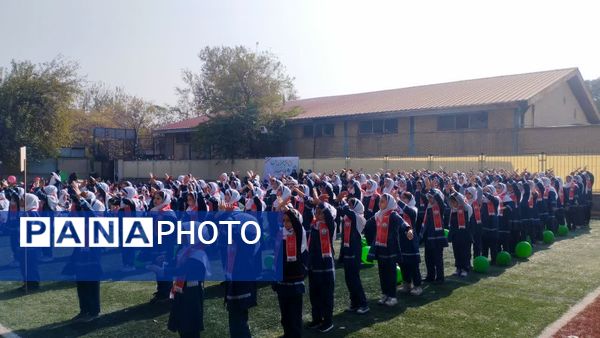 برگزاری همایش دانش‌آموزان پیشتاز منطقه ۱۰