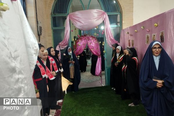  پروانه ها در آسمان بندگی؛ جشن تکلیف پروانه ها در پیشوا