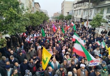 گلوگاه، همدل با تپش انقلاب 