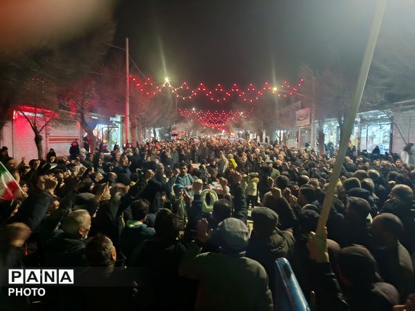 حماسه سازی مردم ولایت مدار چادگان 