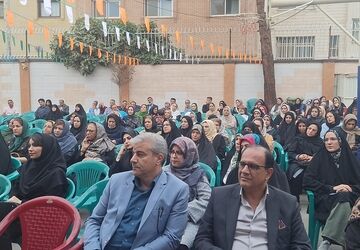 برگزاری انتخابات انجمن اولیا و مربیان در دبیرستان دخترانه خدیجه کبری(س)