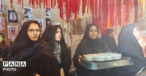 مدیرکل آموزش و پرورش استان مهمان ویژه‌ راهپیمایی شبانه دانش‌آموزان اسدآباد
