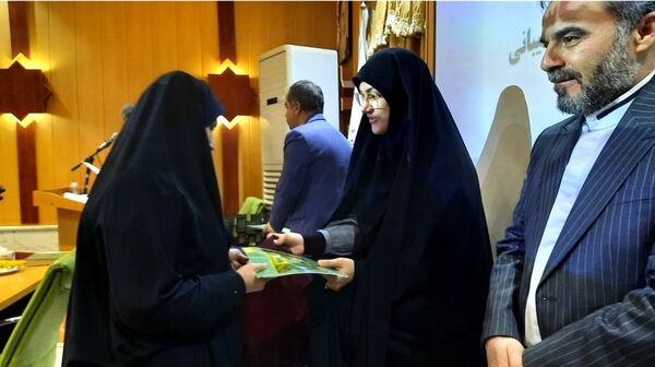 تجلیل از برگزیدگان پژوهشگر خراسانی در مشهد