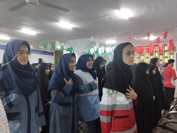 اجرای مانور سراسری زلزله در دبیرستان شاهد شیرودی