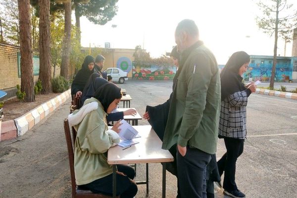  طرح دیدار با معلمان در دبیرستان شهید مجید دهنوی