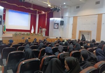 اولین کارگاه آموزشی دوره پنجم «تئاتر درسی» ویژه آموزگاران پایه پنجم و ششم در کرمانشاه