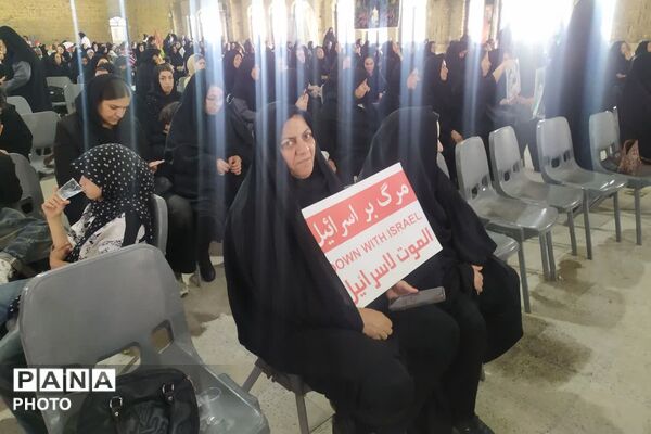 طنین لالایی عاشورایی در همایش شیرخوارگان حسینی شهر لپویی