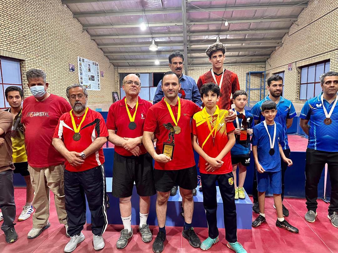 آموزش‌و‌پرورش بیرجند قهرمان لیگ پینگ‌پنگ خراسان‌جنوبی شد

