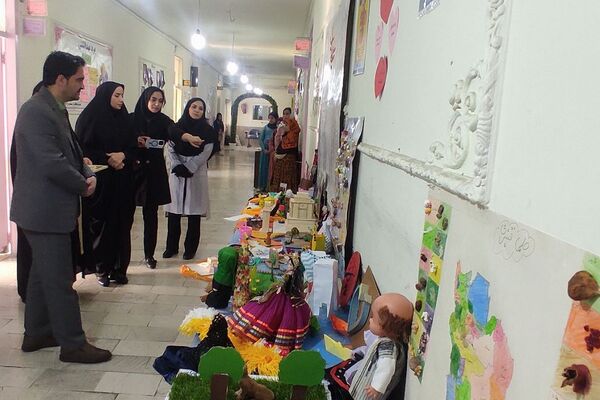 هنرهایی که نفس میکشند؛ با هنرمندی دانش‌آموزان دبستان امید بهارستان‌دو