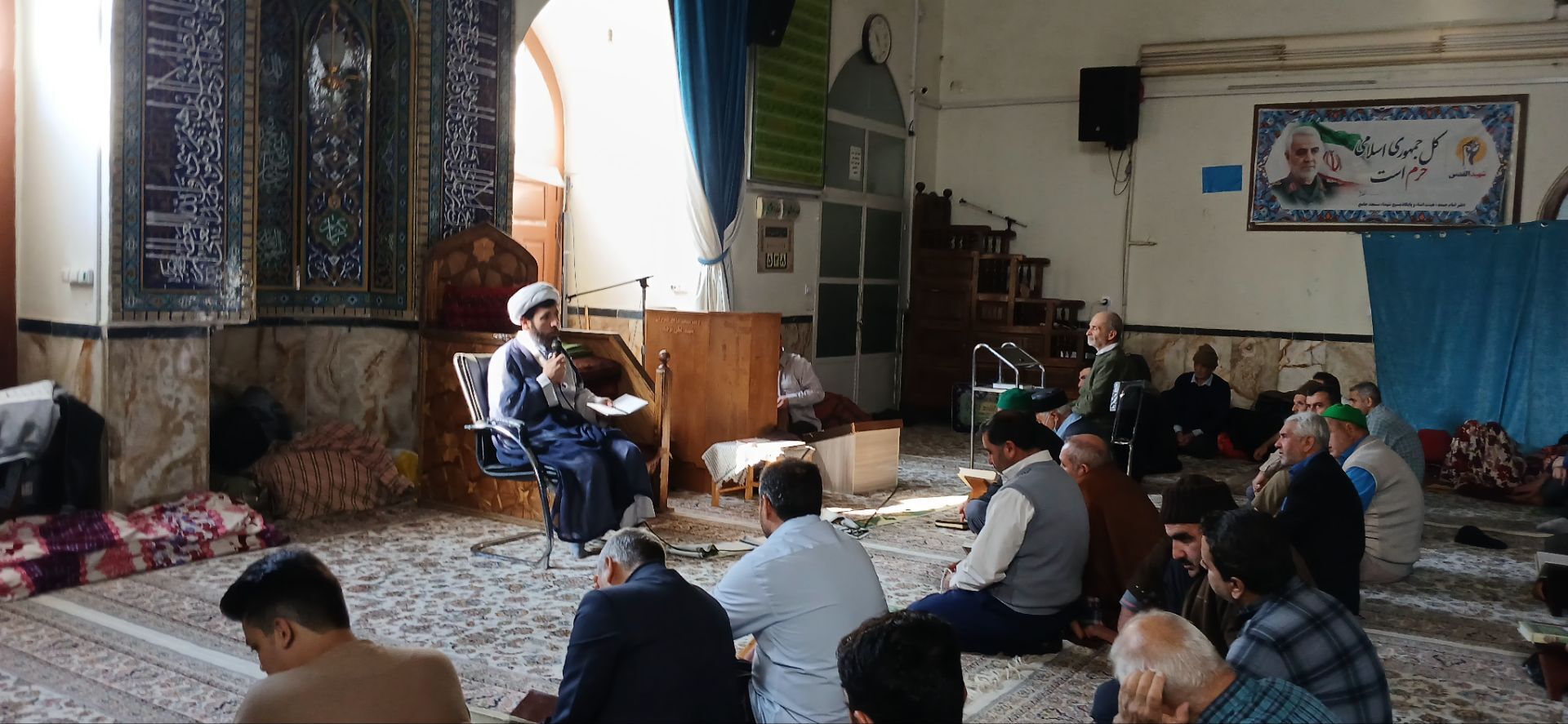 حضور رئیس حوزه علمیه شیروان در جمع معتکفین مسجد جامع شیروان