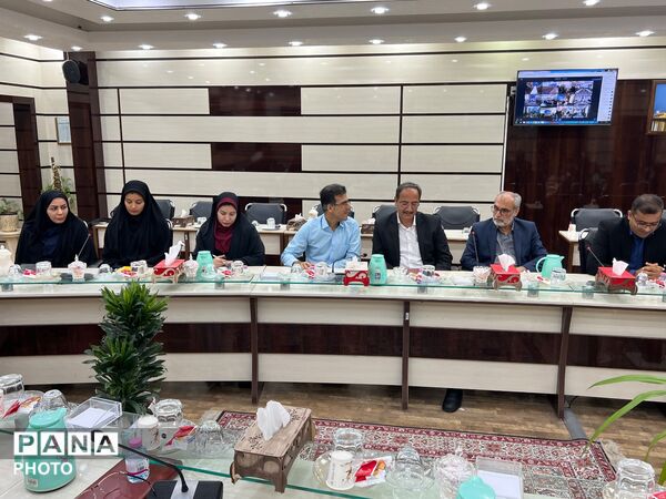 سی و ششمین جلسه ستاد راهبری نماد در بوشهر با تأکید بر بهره‌گیری از ظرفیت‌های سازمان دانش‌آموزی 