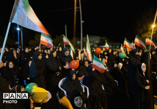 برگزاری مراسم بزرگداشت قائد امت در خاتم