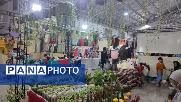 نمایشگاه فروش پاییزه در قائمشهر