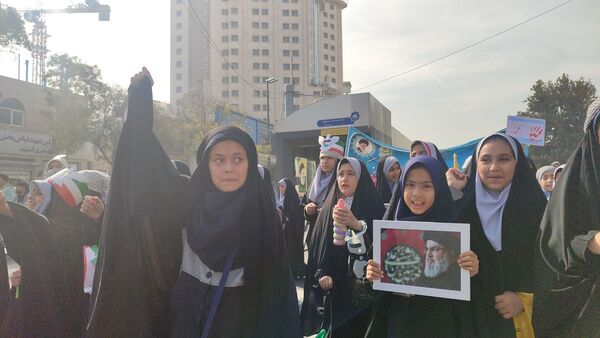 راهپیمایی یوم الله 13 آبان در مشهد مقدس 