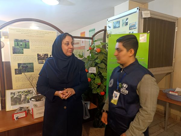 بازدید گروهی محور کشاورزی ، دامپروری ، شیلات از موسسه تحقیقات گیاه پزشکی کشور