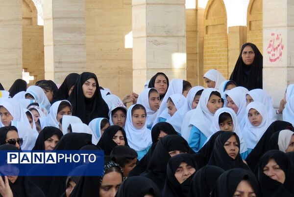 استقبال از خادمان حرم حضرت فاطمه معصومه (س) در شهر درق