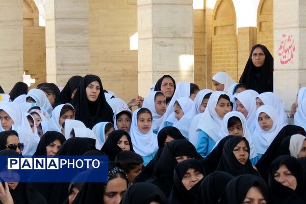 استقبال از خادمان حرم حضرت فاطمه معصومه (س) در شهر درق