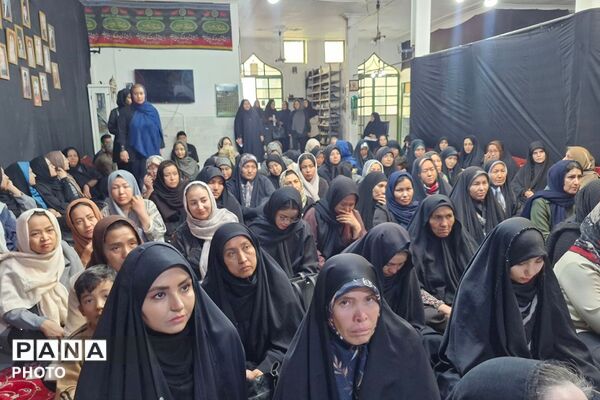 تربیت فرزند در کانون توجه طرح محله محور احمدیه