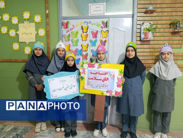 افتتاحیه اتاق بهداشت در دبستان شهید ترابی