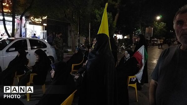کافه گفتگو حسینیه امام در هشتاد و نهمین شب از اجتماعات مردمی 