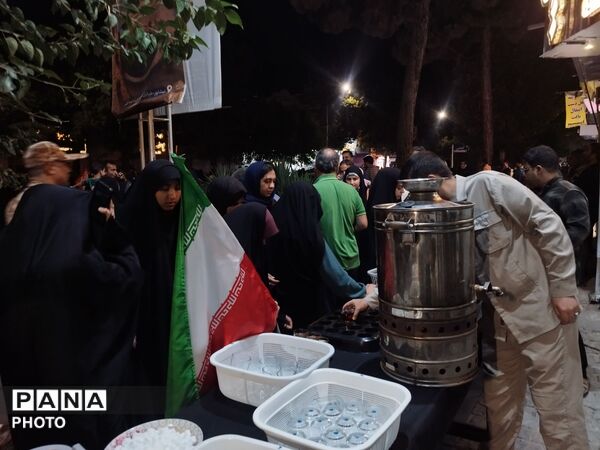 چایخانه حوزه علمیه گلشن؛ جلوه‌ای از خدمت و ارادت در آغاز امامت امام عصر ( عج )