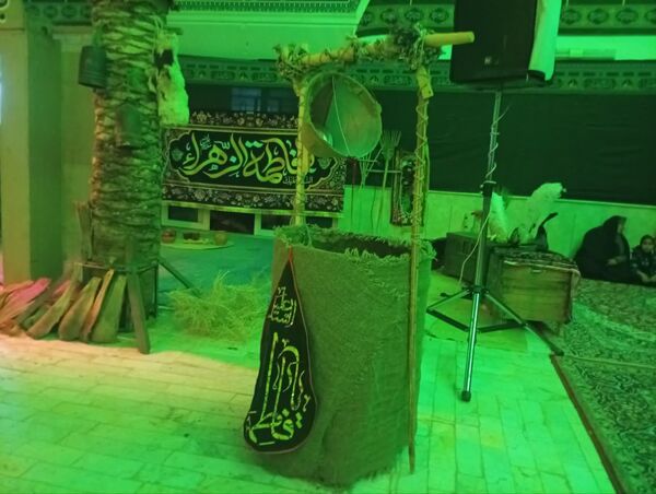 اجرای نمایش و شبیه خوانی دهه فاطمیه در تکیه ابوالفضلی روستای فدافن