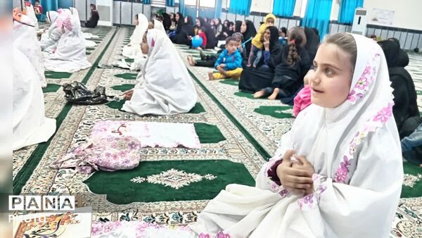 جشن باشکوه تکلیف دانش‌آموزان مدارس «ام‌البنین» و «کوثر» بخش دیشموک در مصلی امام خمینی (ره)