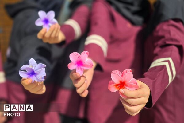 افتتاحیه طرح مصباح‌الهدی در هنرستان کبری زرگران ملارد 