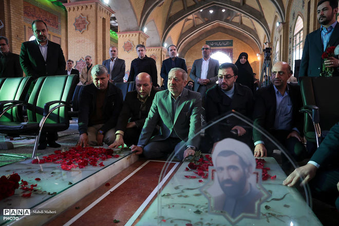 مراسم گرامی‌داشت هفته امور تربیتی با شعار «پرورشی نوین، برای ایران، برای مدرسه» برگزار شد+ فیلم