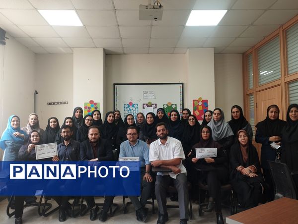 افتتاح طرح توانا در فرهنگسرای بعثت  ملارد بخش صفادشت 