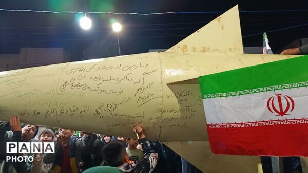 از پاسداران انقلاب در شب مقاومت و خونخواهی تجلیل شدند